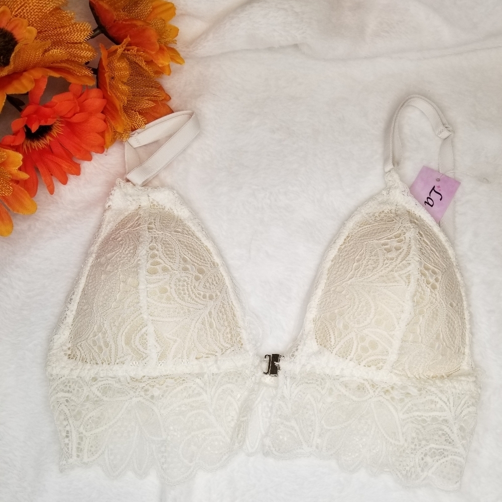 White lace bralette